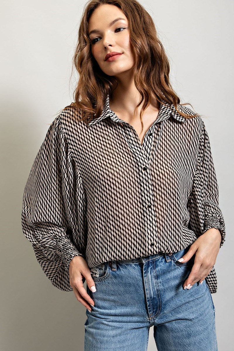 Printed Bubble Sleeve Shirt in a size large