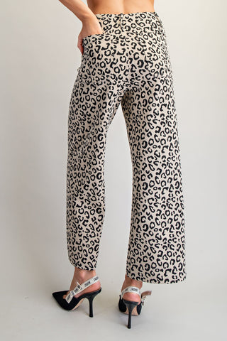 Leopard Printed Zipper Front Pants
