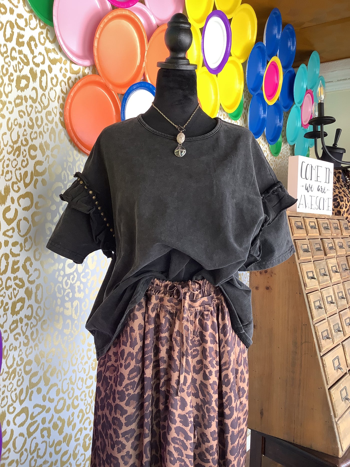 Ruffle Studded Loose Dolmen T Shirt