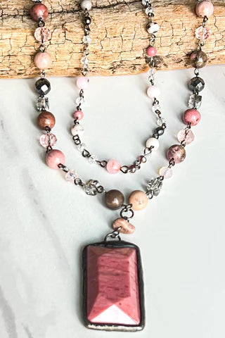 Lexi Mauve Necklace