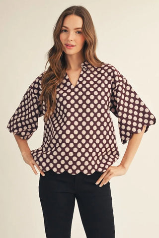 Half Sleeves V-neck Polka Fot Top with Scallop Edge