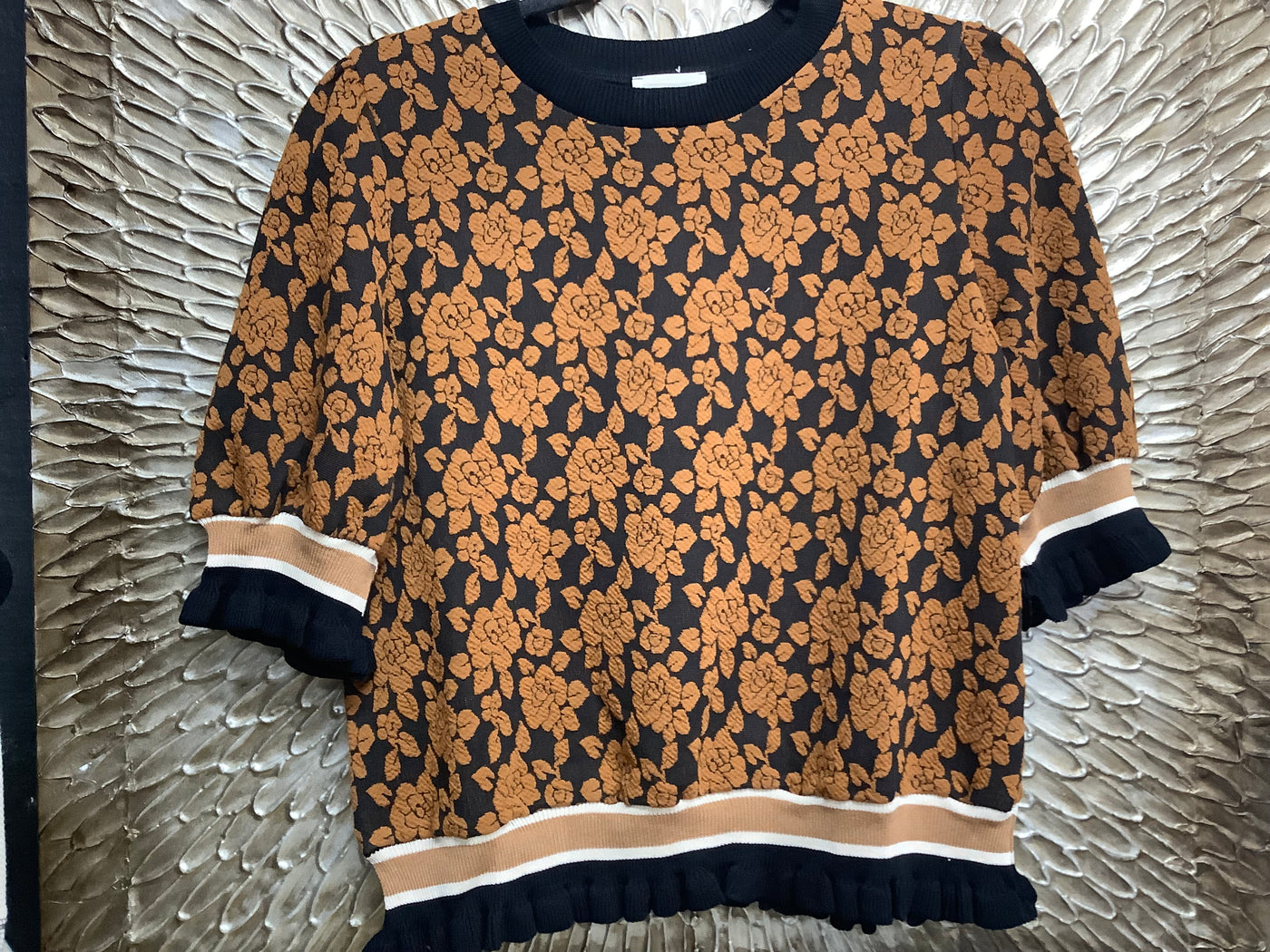 Textured Rose Knit Blouse
