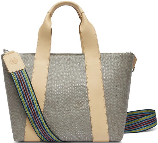 Juanis Carryall Consuela