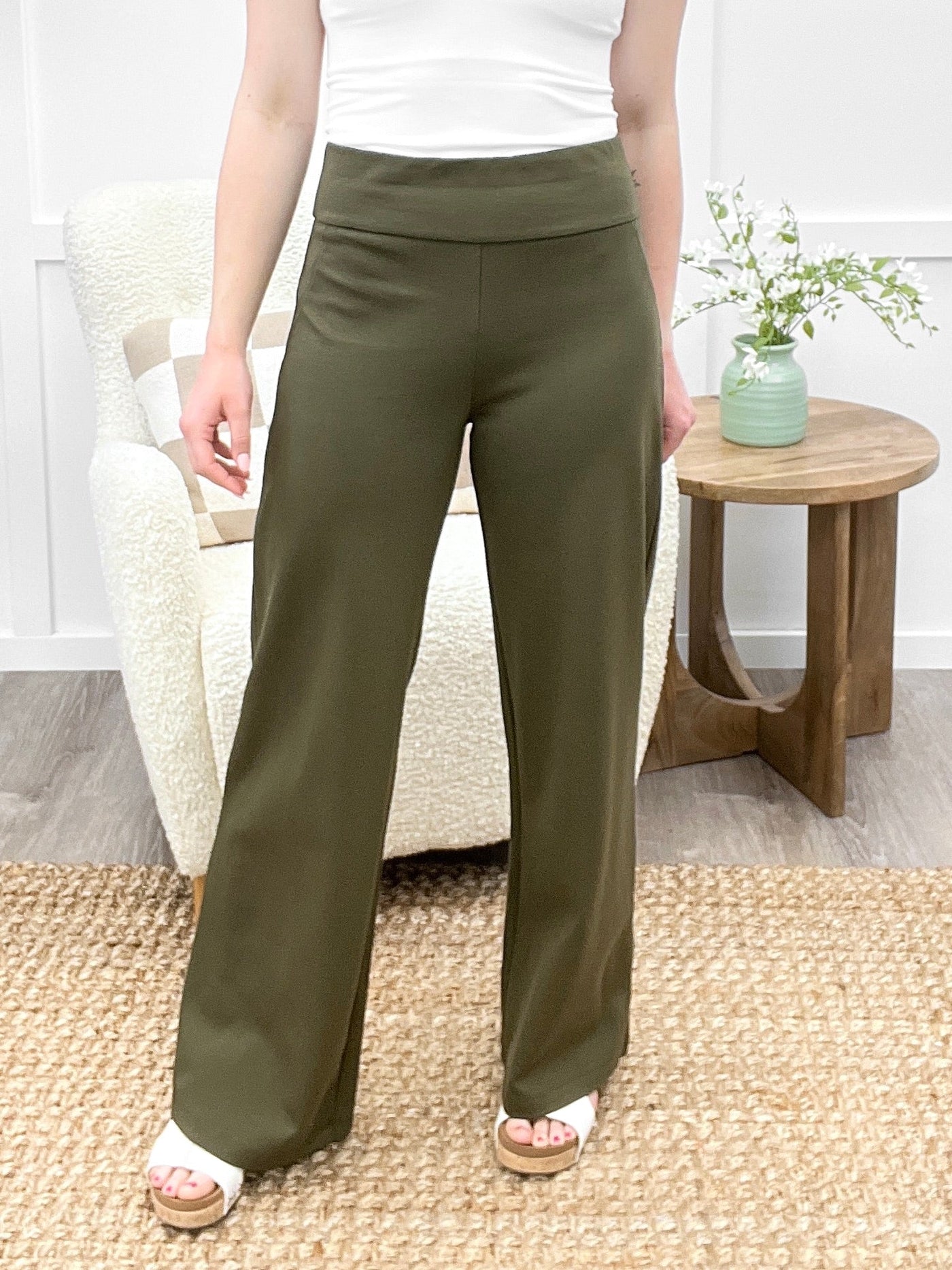 Magic Wide Legged Pants