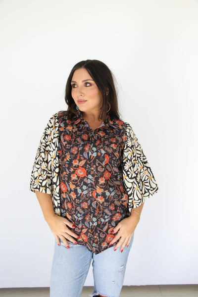 Mixed Pearl Black Floral Top