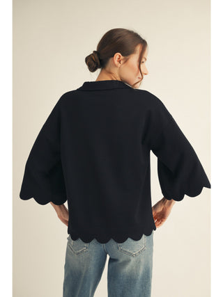 Black Scallop v Neck