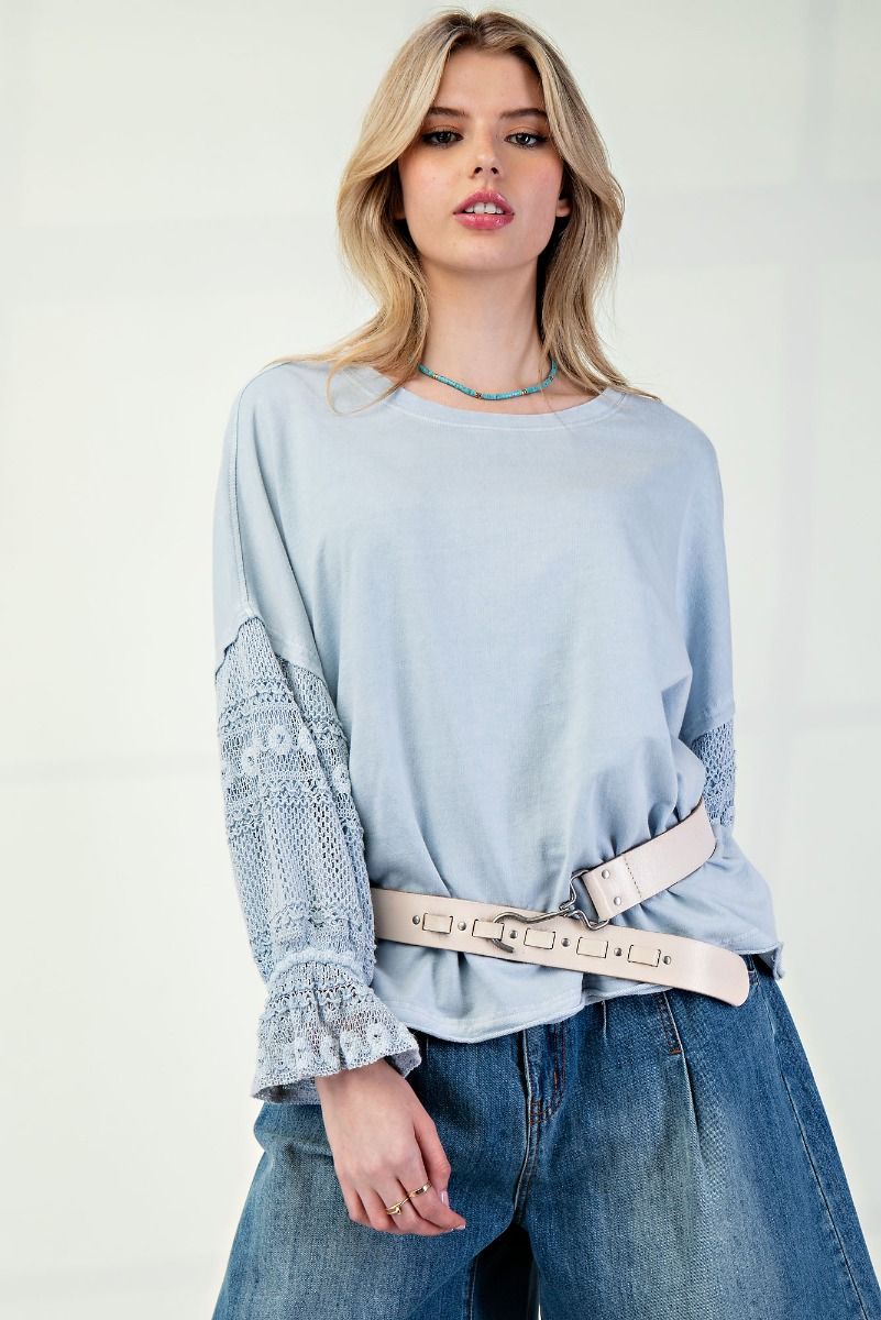 BUBBLE LACED SLEEVES MINERAL WASHED TOP